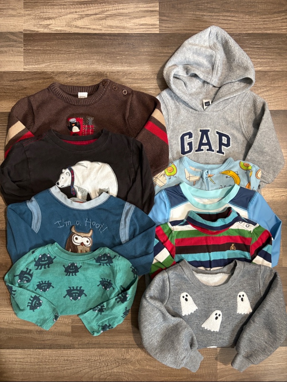 Lot of 9 Baby 12-18 months Shirts + Pjs + Fleece Bodysuit